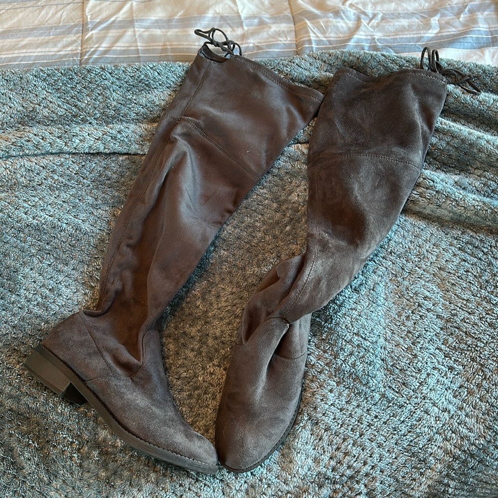 Over knee boots